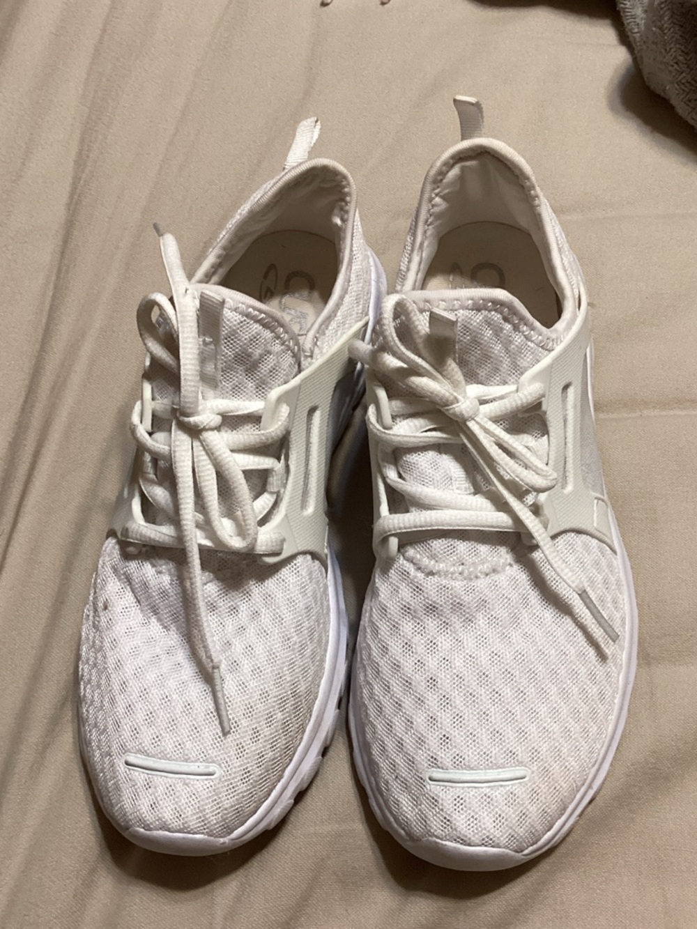 Champion Cushionfit White Lightweight Mesh Sneakers
